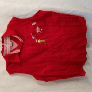 Main Street Disney Winnie the Pooh & Tigger shirt embroidered.